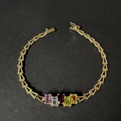 Sale Photo Thumbnail #205