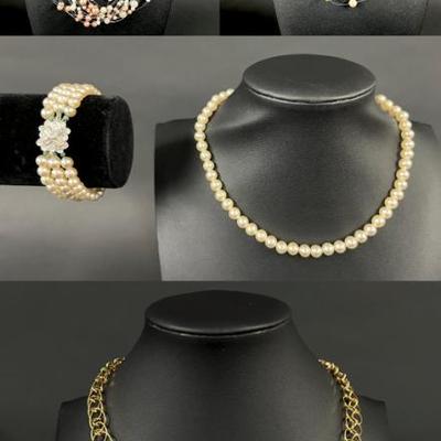 Sale Photo Thumbnail #259