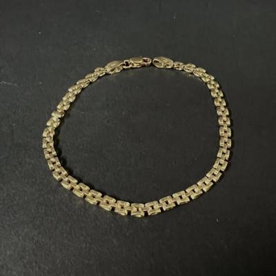 Sale Photo Thumbnail #212