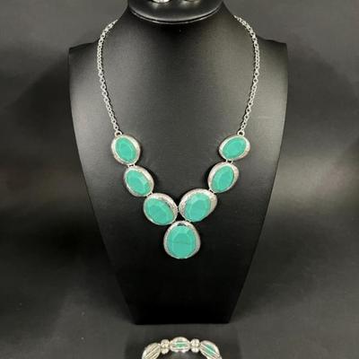 Sale Photo Thumbnail #156