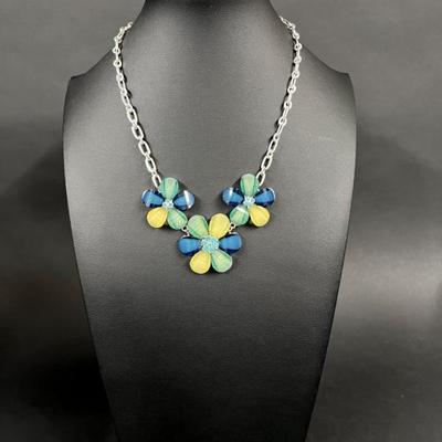 Sale Photo Thumbnail #100