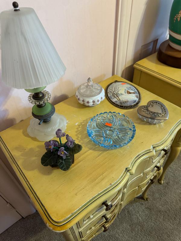 Sale Photo Thumbnail #674