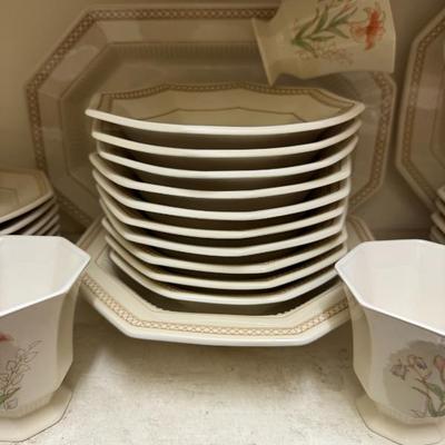 Sale Photo Thumbnail #160