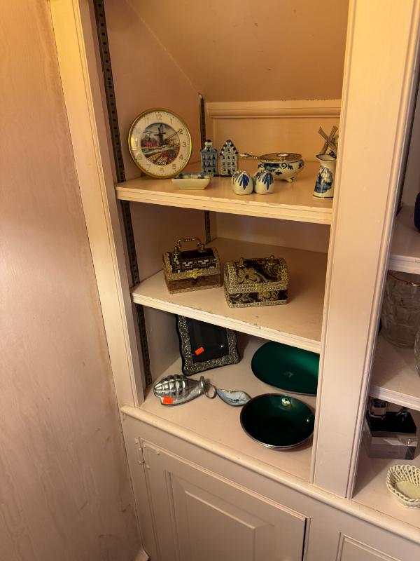 Sale Photo Thumbnail #669