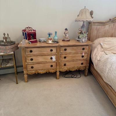 Sale Photo Thumbnail #537