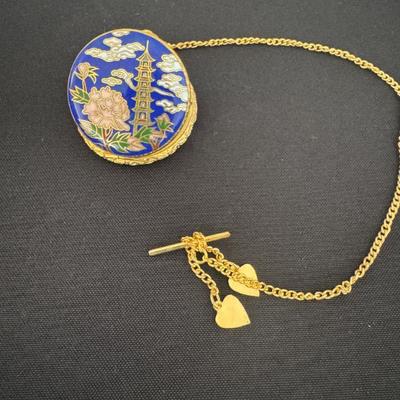 Sale Photo Thumbnail #405