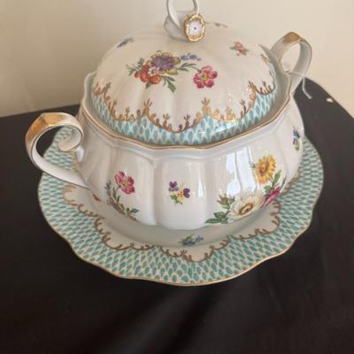 Sale Photo Thumbnail #378