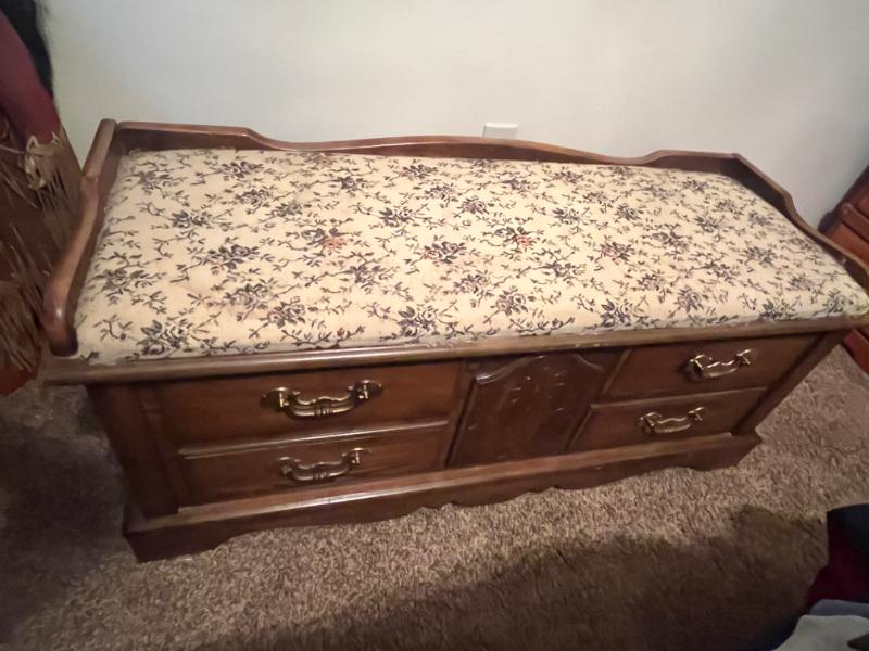 Sale Photo Thumbnail #17