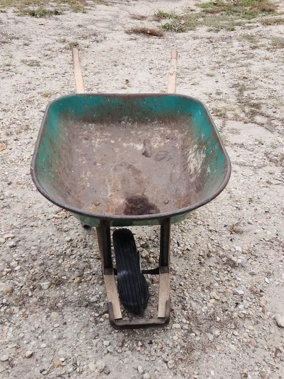 Sale Photo Thumbnail #26