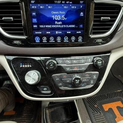 Sale Photo Thumbnail #12