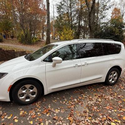 Sale Photo Thumbnail #3