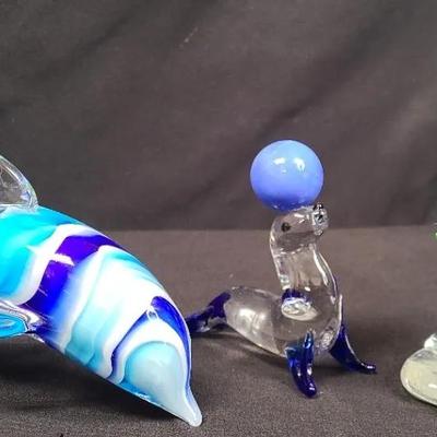 Sleek, Shimmering Glass Creatures From The Sea - Tabletop Sculptures