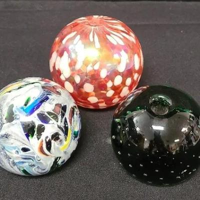 Paperweights And Pretty Things From Czechoslovakia And Beyond