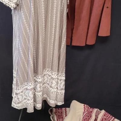 Earthtone Elegance - Nice Neutrals, Women's Plus Size Clothing 