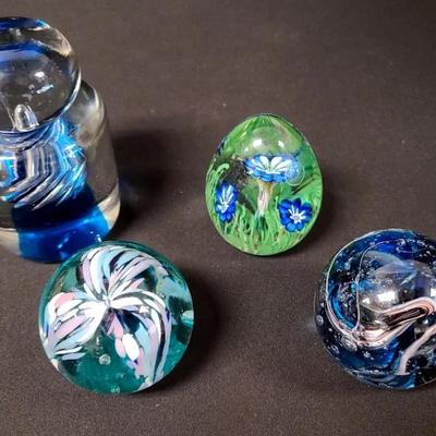 Fab Florals And Other Fancies - Paperweight Assortment 