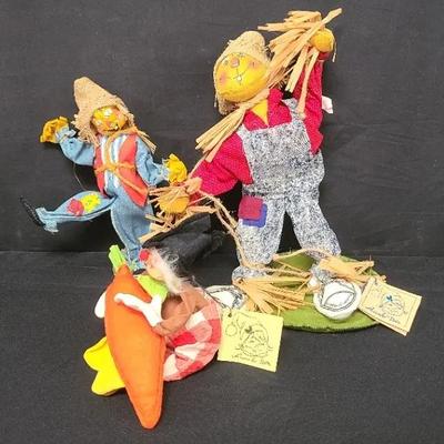 Silly Scarecrows With Sweet Sidekick - Fun Figures By Annalee 
