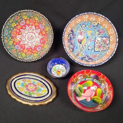 Beauty That'll Bowl You Over - Colorful, Handcrafted Bowls
