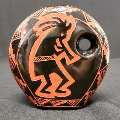 Melvin Chaves & Priscilla Benally Navajo Pottery Black Pot/Vase