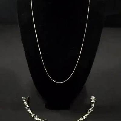 .925 Saphire Bracelet With Diamond Accents And Chain