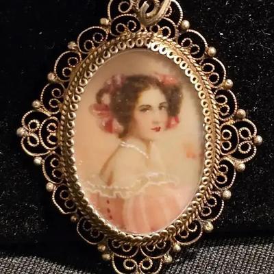 Vintage Pendant Stamped 800