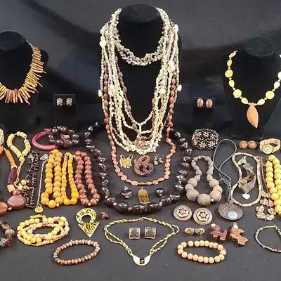 Wood And Shell Jewelry 