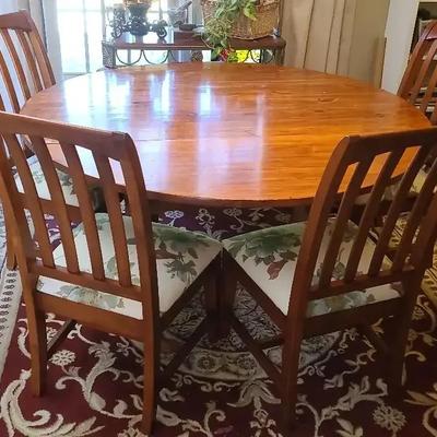 Round Wooden Drop-Leaf Kitchen Table with Four Chairs
