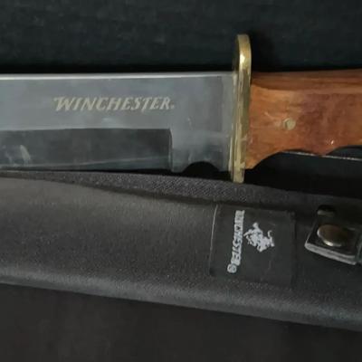Winchester Fixed-Blade Knife with Sheath, 9" Blade
