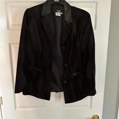 A Great Selection of Real Fur and Faux Fur Coats 