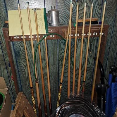 Sale Photo Thumbnail #142: Pool cues