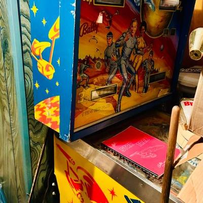 Sale Photo Thumbnail #52: Bally Star Trek Pinball Machine, 