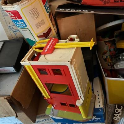 Sale Photo Thumbnail #117