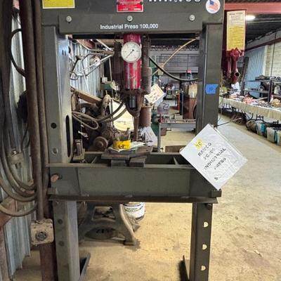 Sale Photo Thumbnail #27