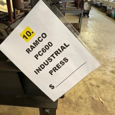 Sale Photo Thumbnail #28