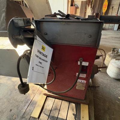 Sale Photo Thumbnail #57