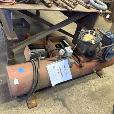 Sale Photo Thumbnail #43