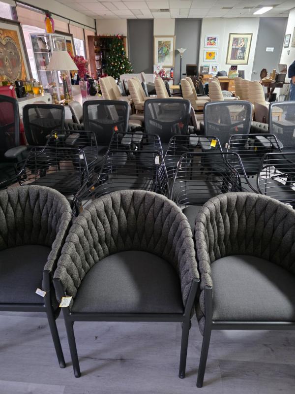 Sale Photo Thumbnail #16