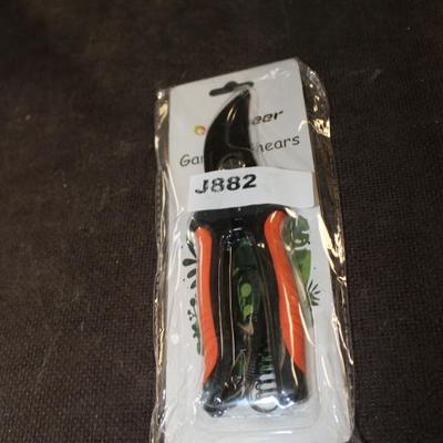 Sale Photo Thumbnail #906