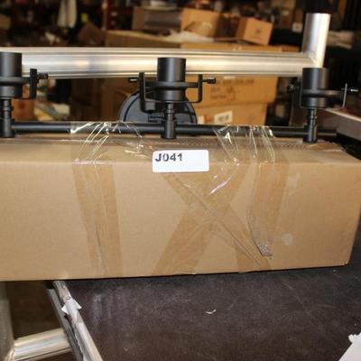 Sale Photo Thumbnail #44