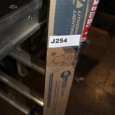 Sale Photo Thumbnail #259