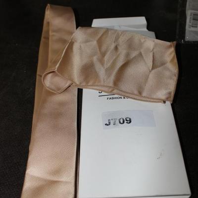 Sale Photo Thumbnail #730