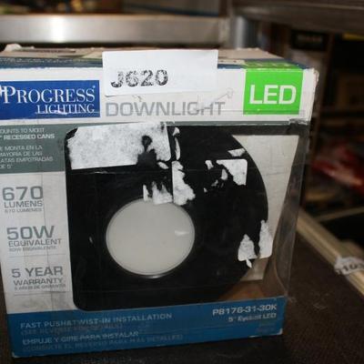 Sale Photo Thumbnail #641