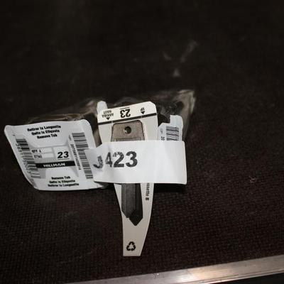 Sale Photo Thumbnail #438