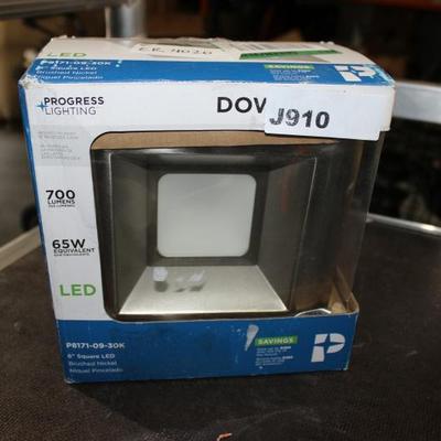 Sale Photo Thumbnail #934