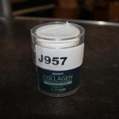 Sale Photo Thumbnail #979