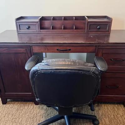 Pottery Barn Teen Desk with Attached Desk Set & Chair