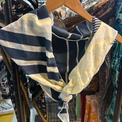 Sale Photo Thumbnail #241