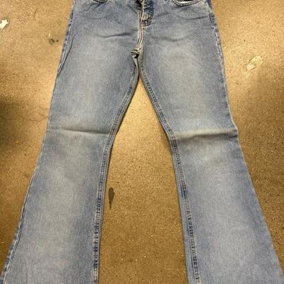 Sale Photo Thumbnail #380