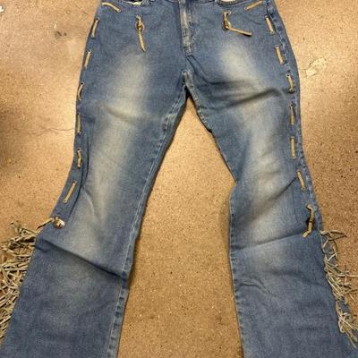 Sale Photo Thumbnail #379