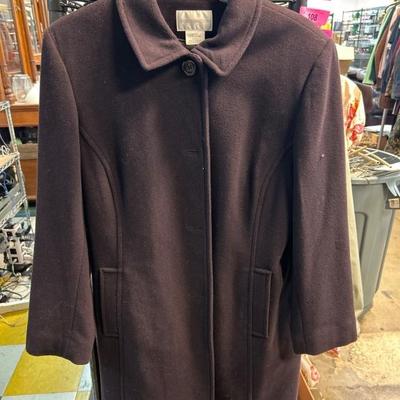 Sale Photo Thumbnail #97