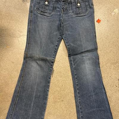 Sale Photo Thumbnail #392